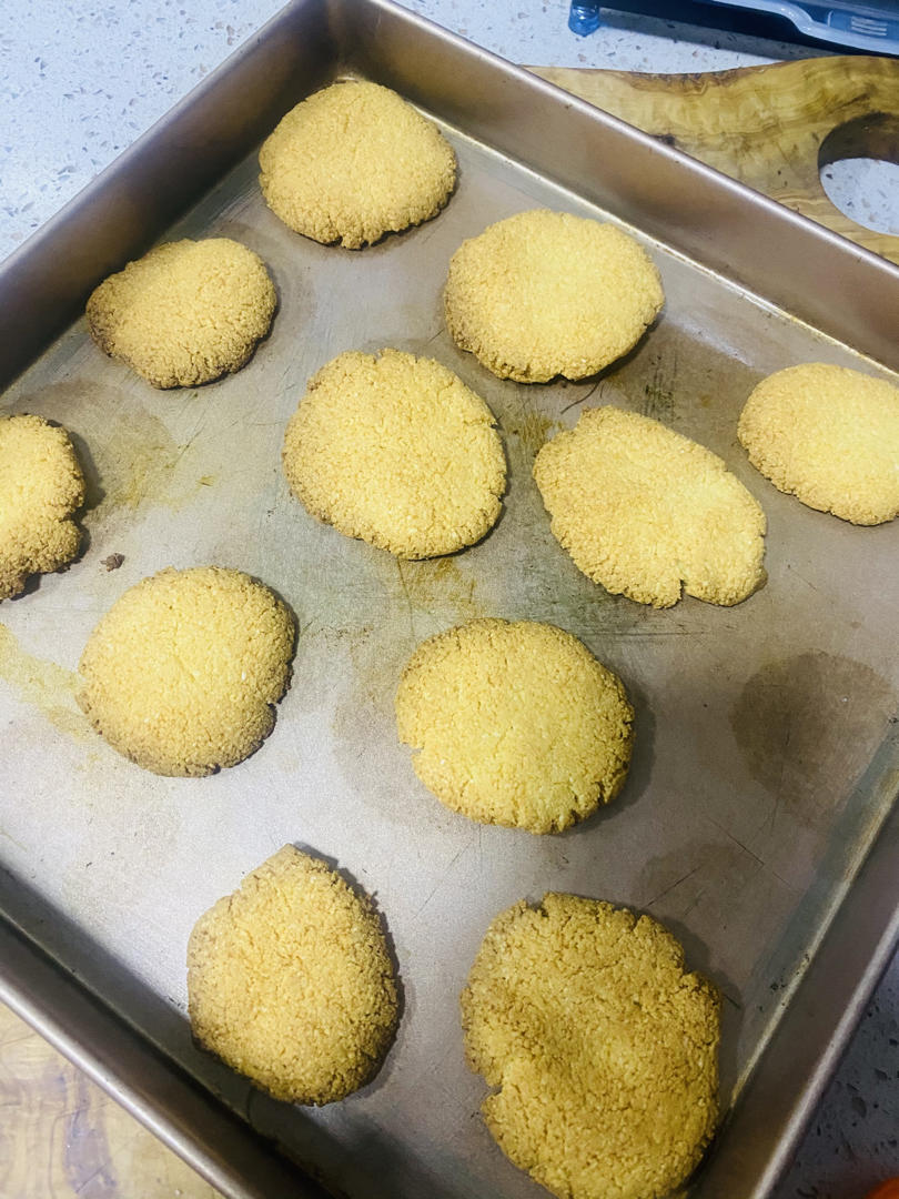 超酥脆！杏仁粉生酮饼干，核桃酥