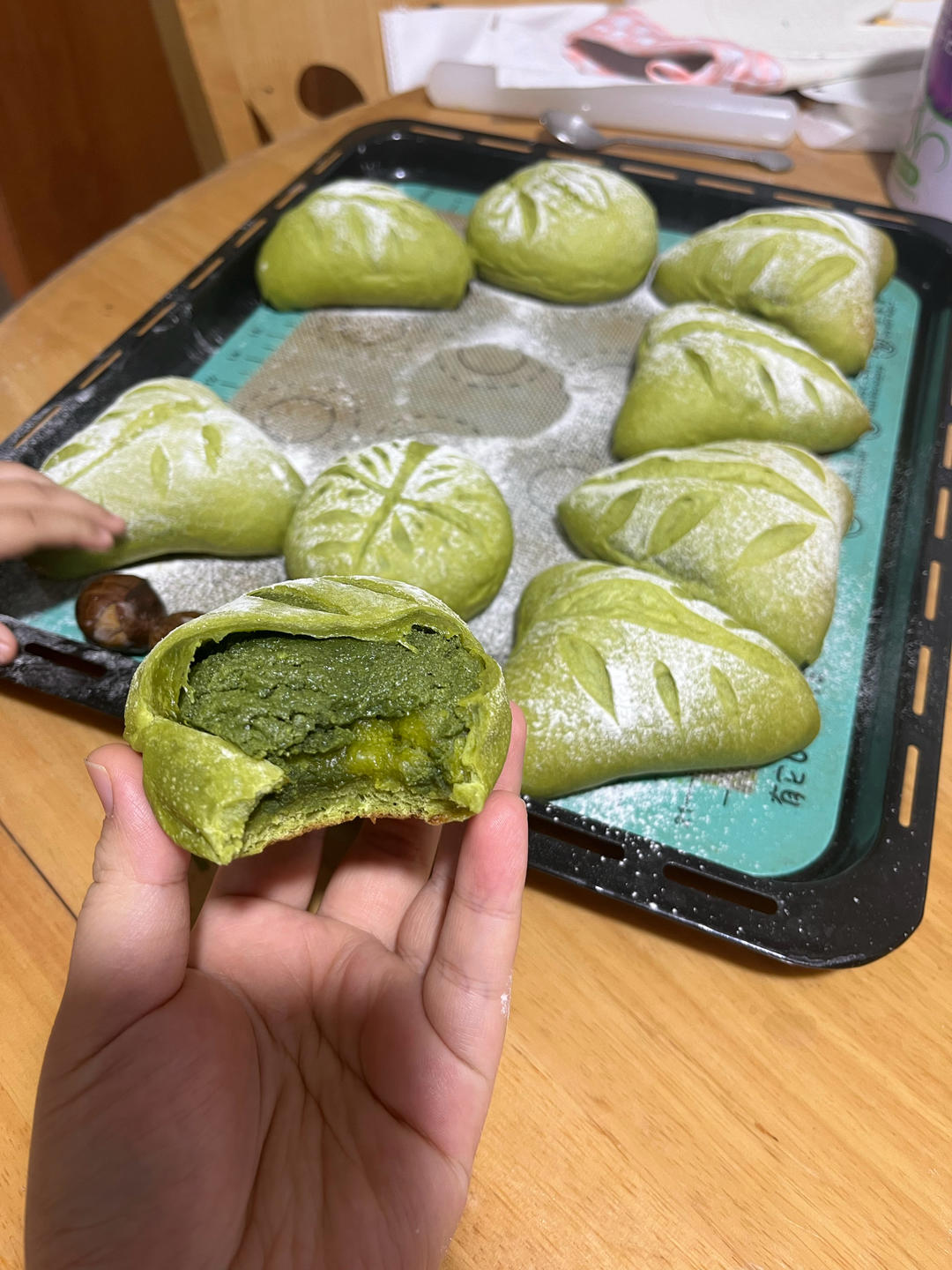 双重开心果酱吐司