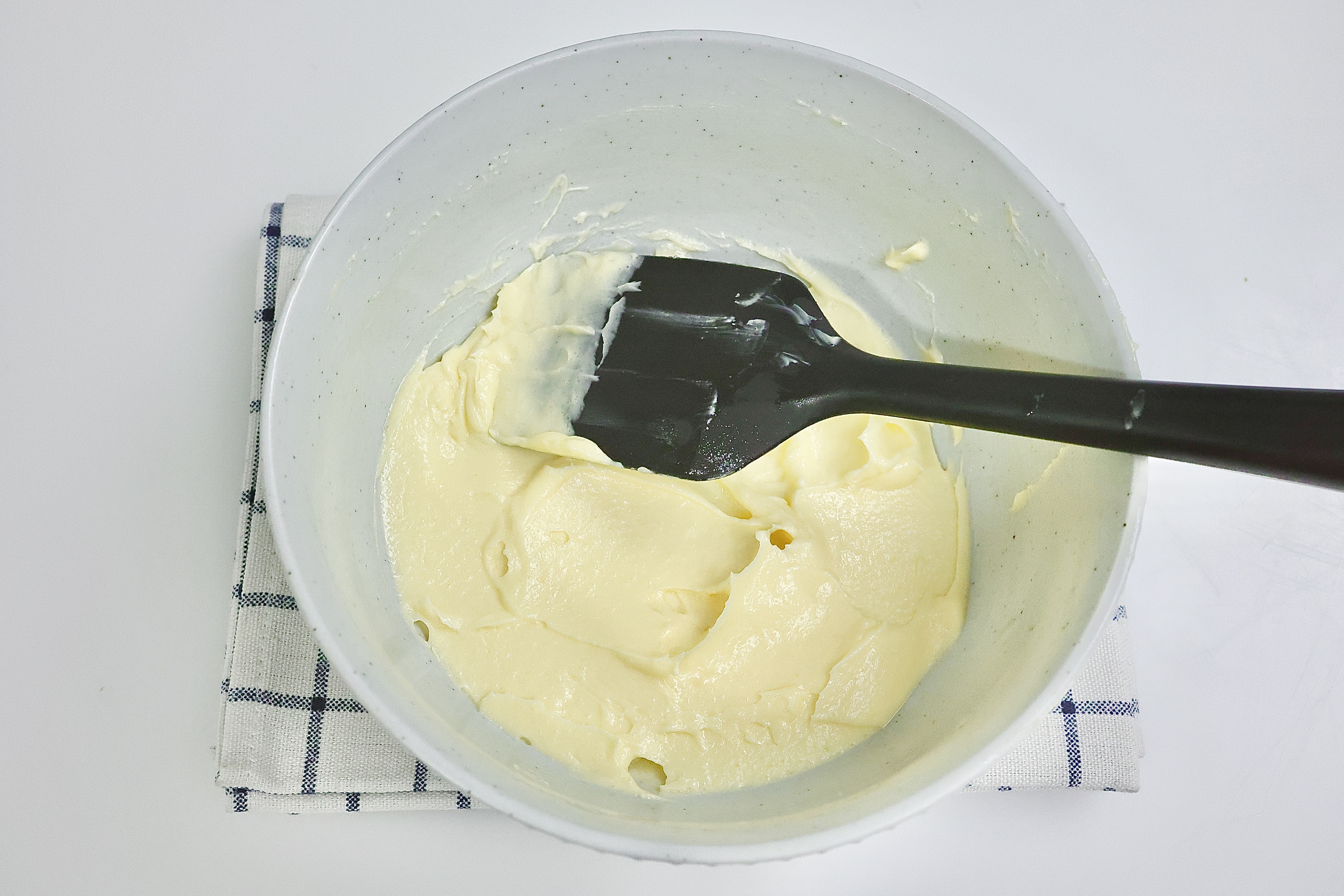 抹茶蜜豆奶酥月饼🥮（香酥掉渣/曲奇口感）的做法 步骤3
