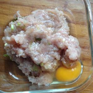 鲜虾瘦肉馄炖（给宝宝吃的）的做法 步骤4