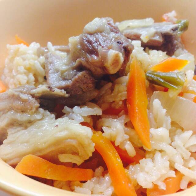 羊肉抓饭