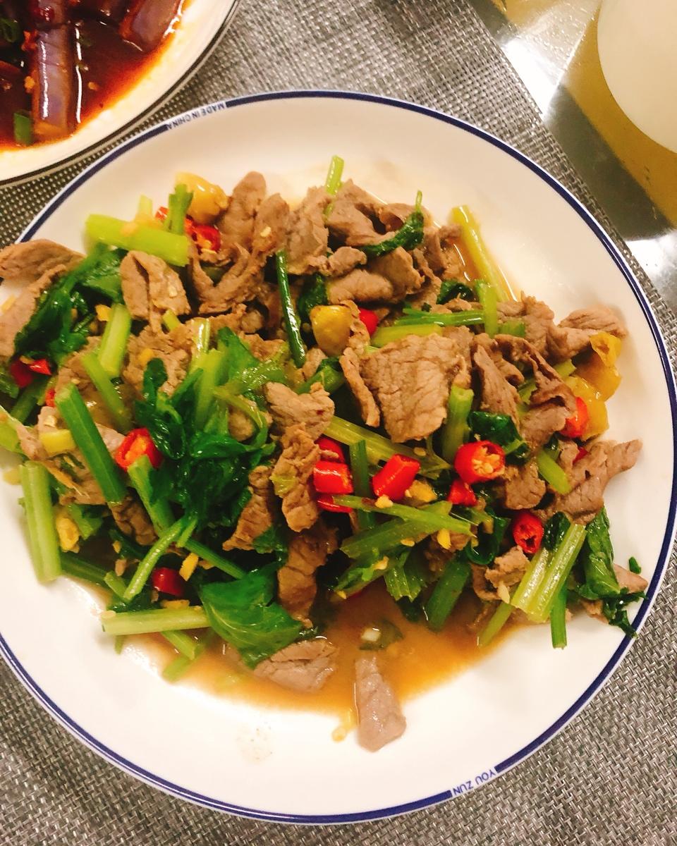 如何炒出嫩牛肉
