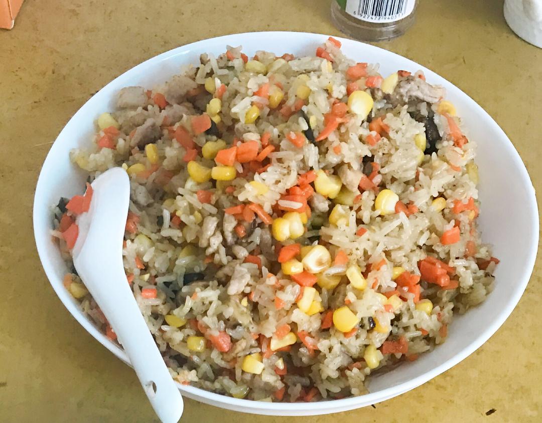 可口炒饭的做法