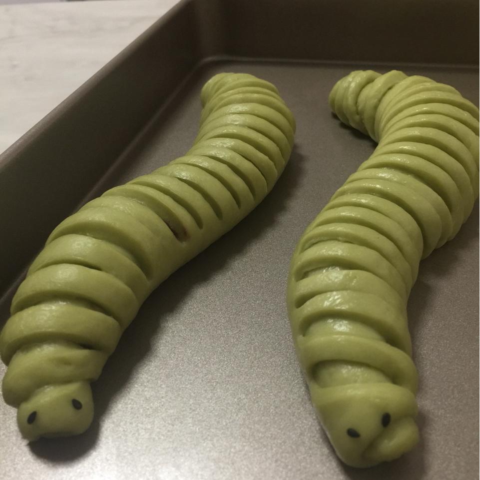 毛毛虫面包