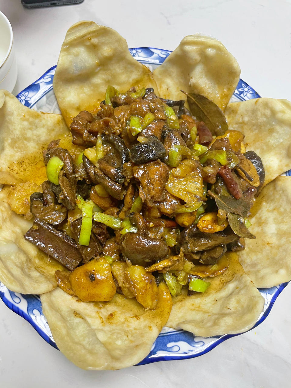 地锅鸡+自制红油【曼食慢语】
