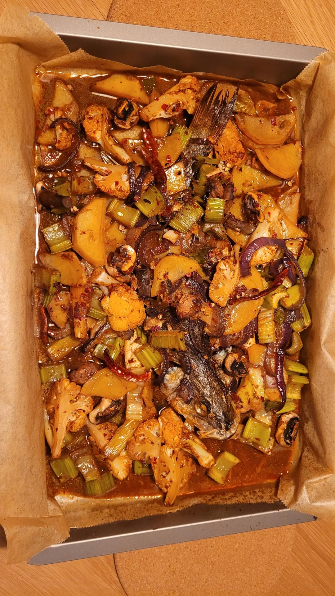 重庆烤鱼(烤箱版)爆好吃，爆简单