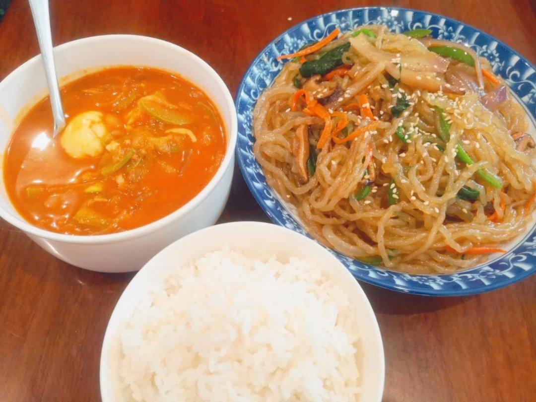 Japchae 韩式炒粉丝