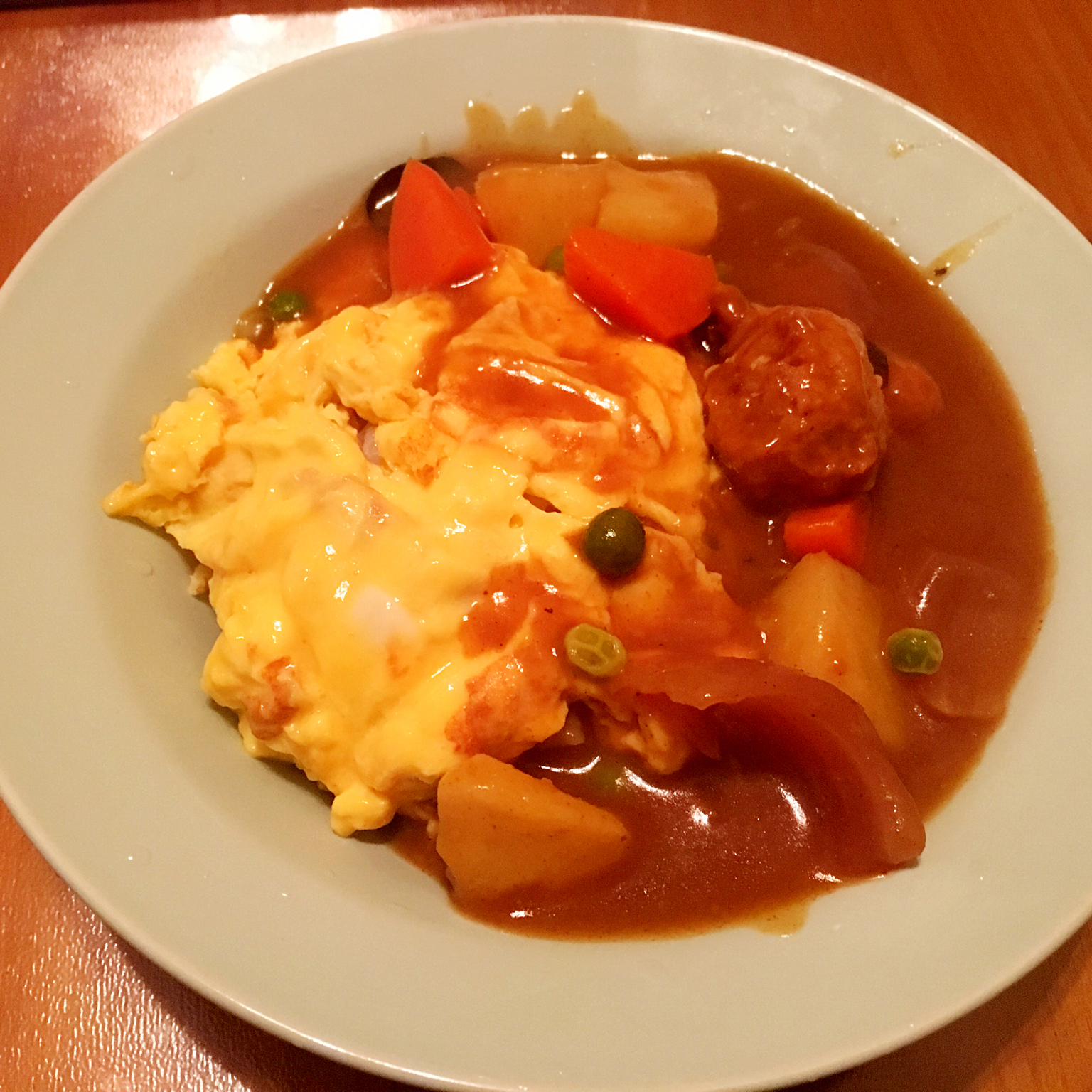 奶香鸡肉咖喱蛋包饭