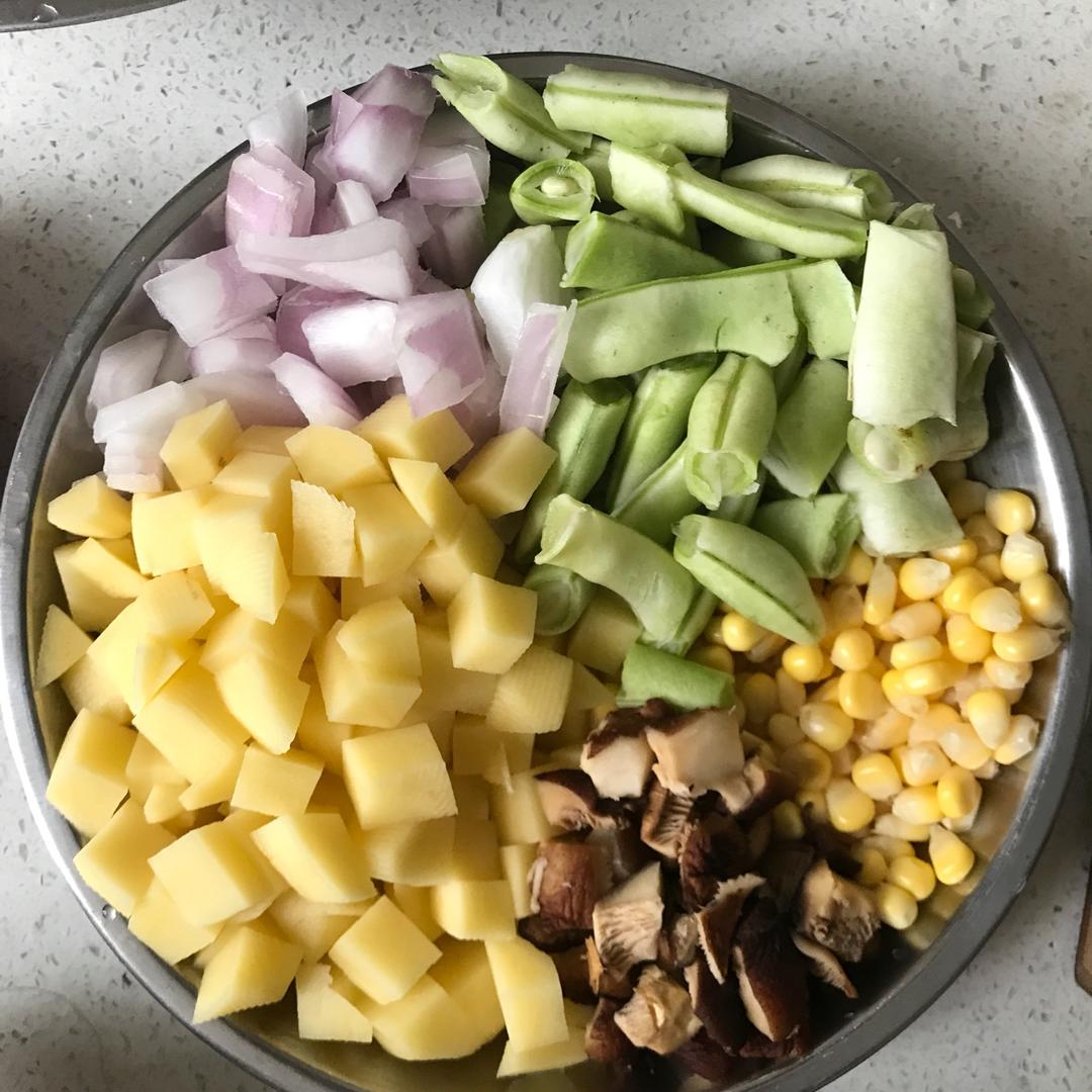 电饭锅版排骨焖饭