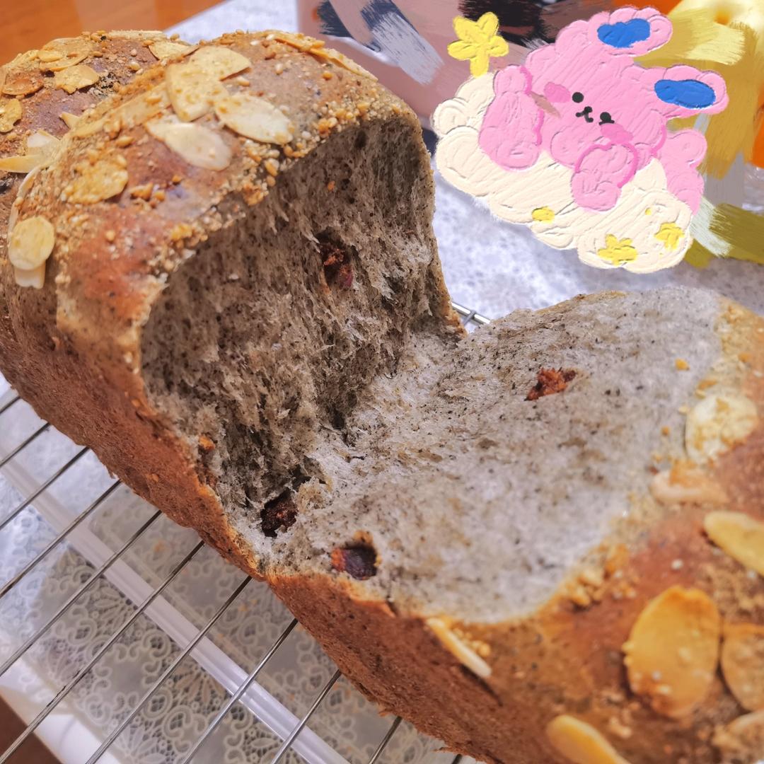 营养丰富的黑芝麻小吐司