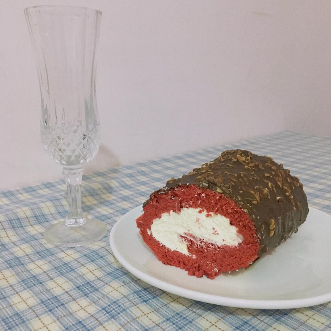 🍫梦龙蛋糕卷. 巧克力脆皮蛋糕卷 by pink-rabbit