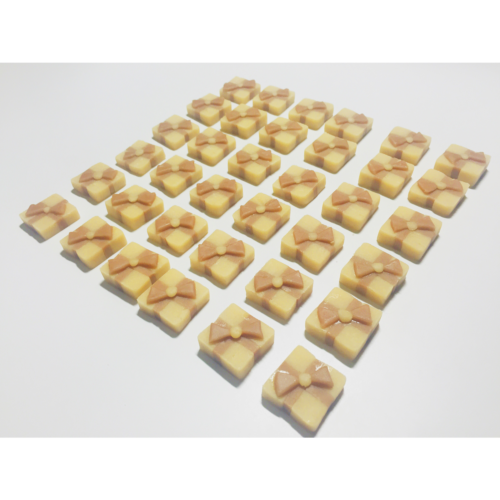 双色曲奇——给你礼物