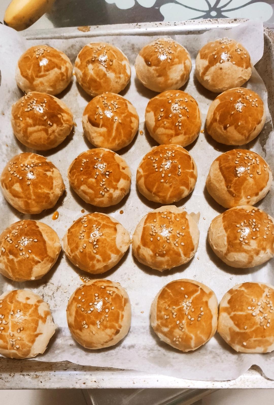 超简单 免揉 酥掉渣的蛋黄酥(超详细附全程视频)不破酥『万能酥皮』