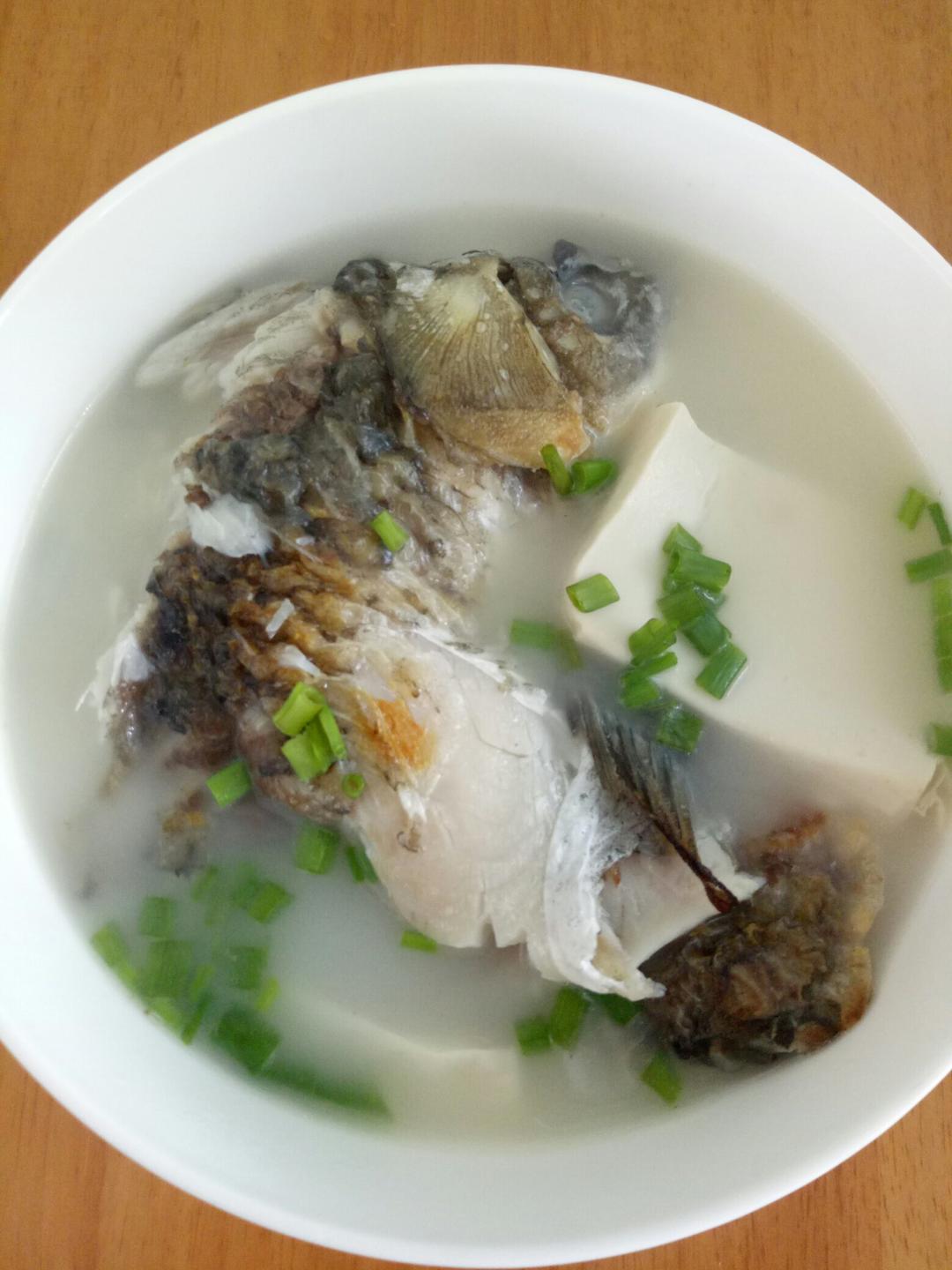 家常菜 豆腐鯽魚湯 daisyyr做的豆腐鯽魚湯 daisyyr