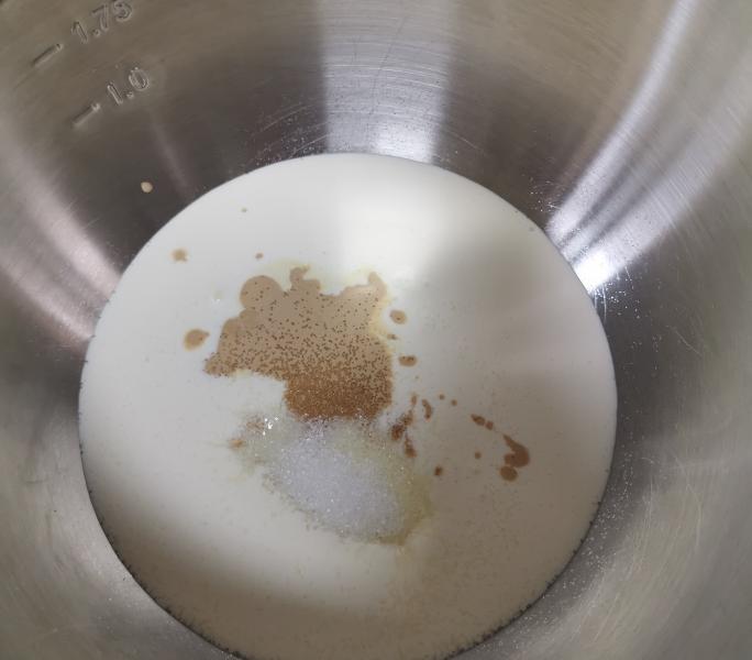 纯奶手撕吐司的做法 步骤1