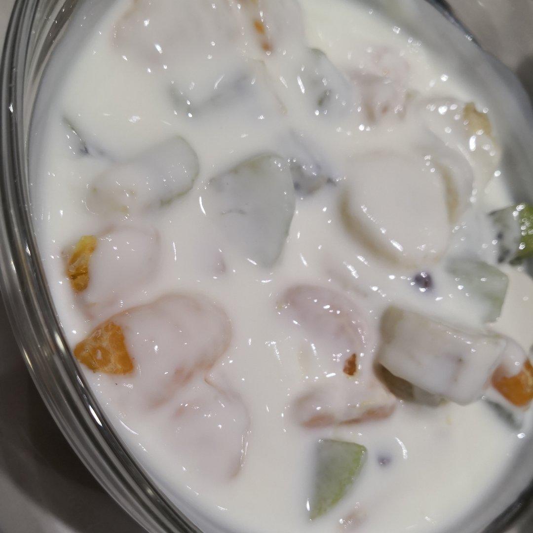 酸奶水果捞