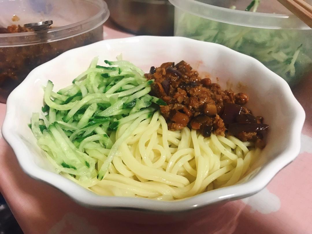 炸酱面的灵魂～肉酱