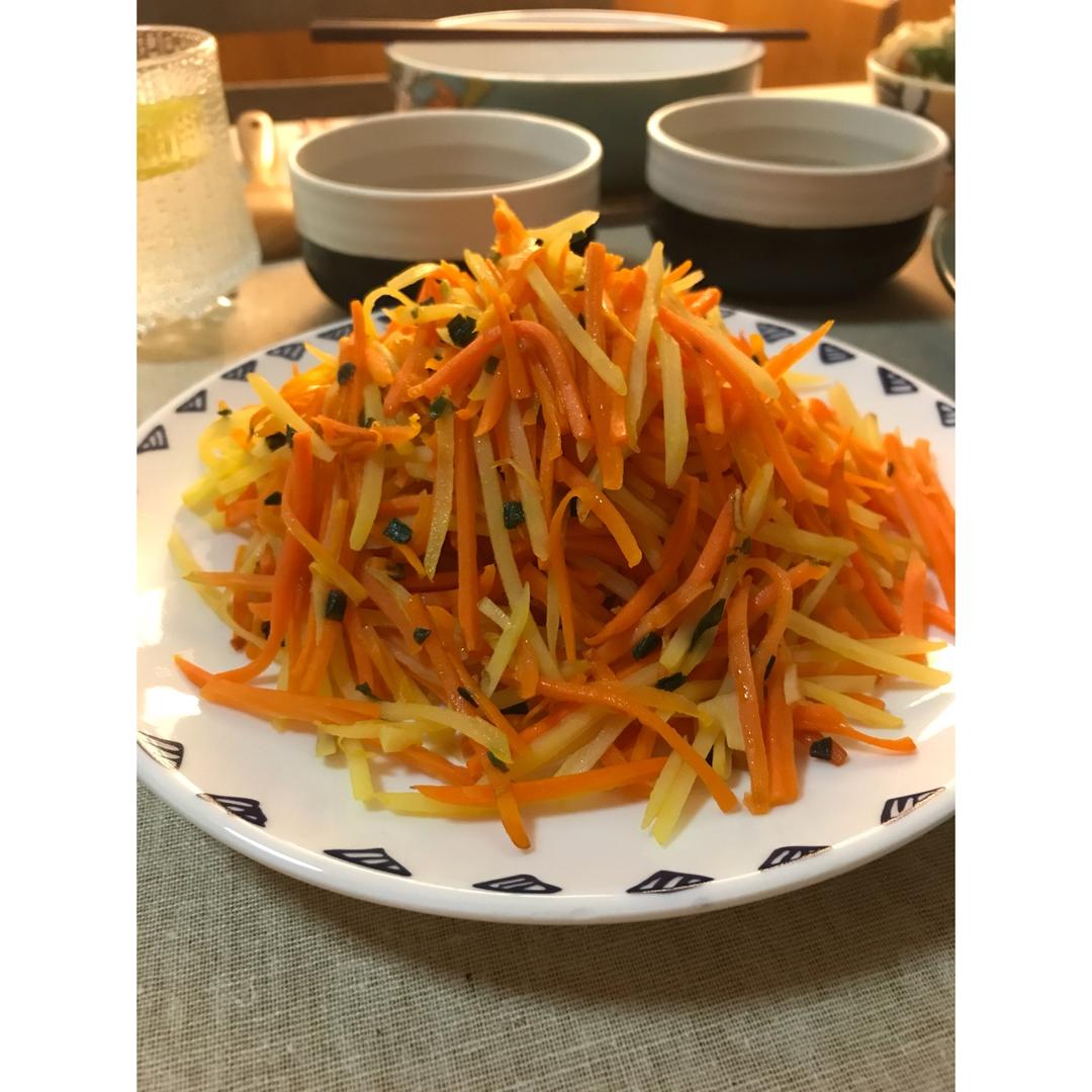 炒胡萝卜土豆丝