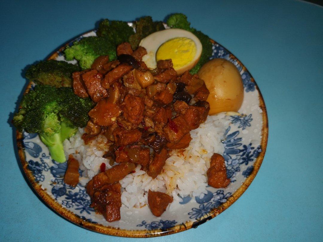 卤肉饭