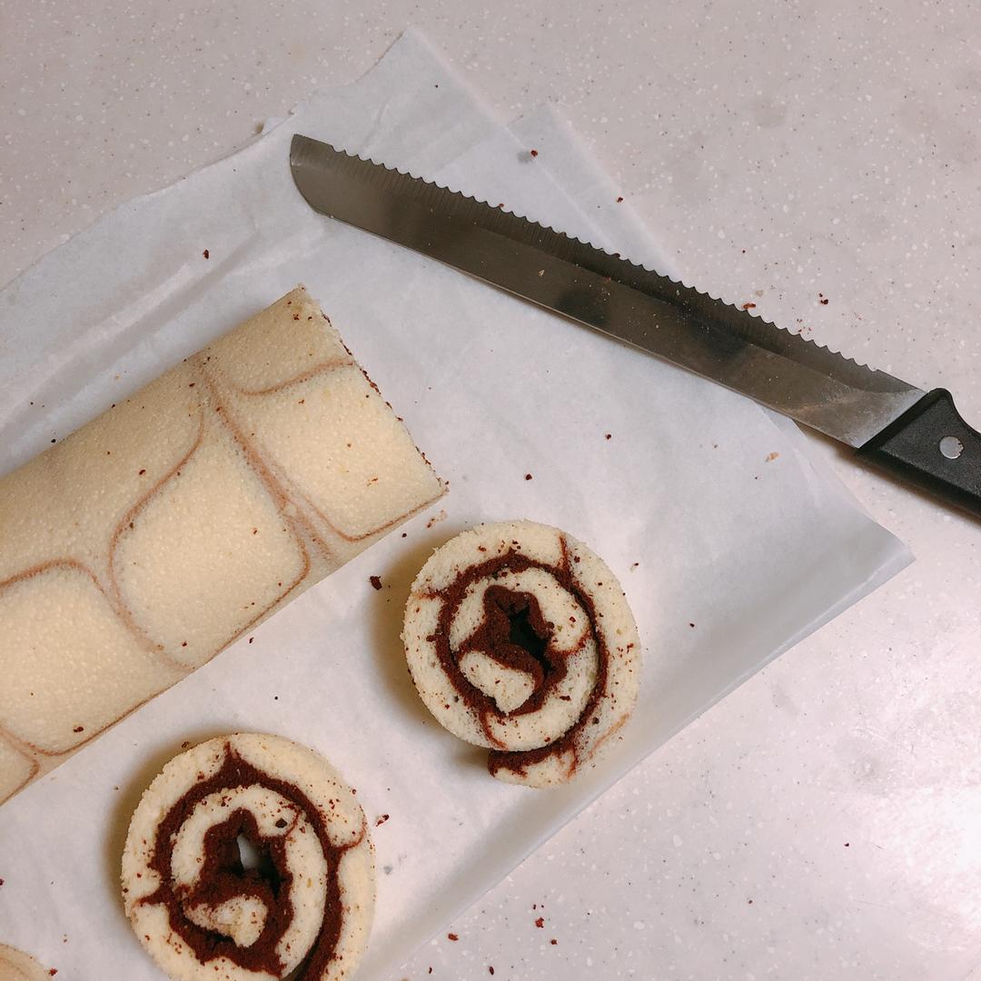 可可旋风蛋糕卷（视频）