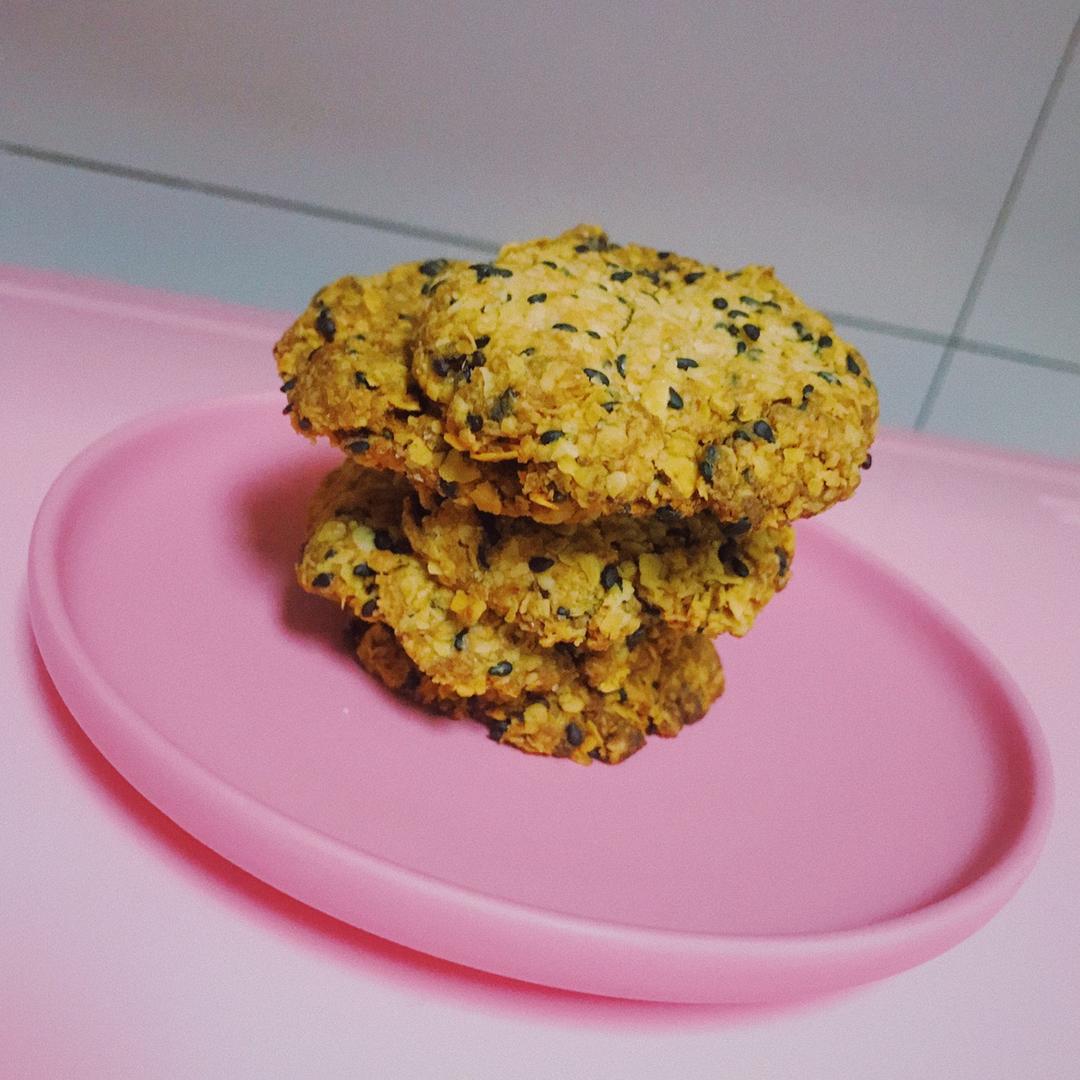 素食:有机燕麦芝麻大饼干