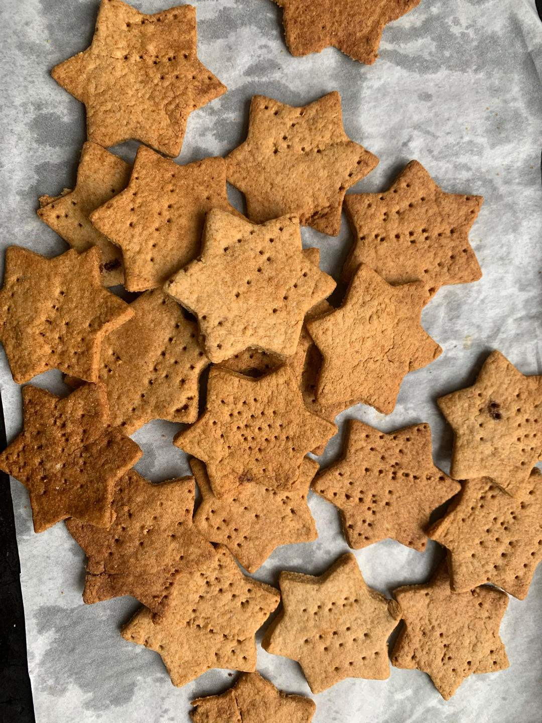 黑全麦消化饼干^_^减脂健身人士可吃的小零食