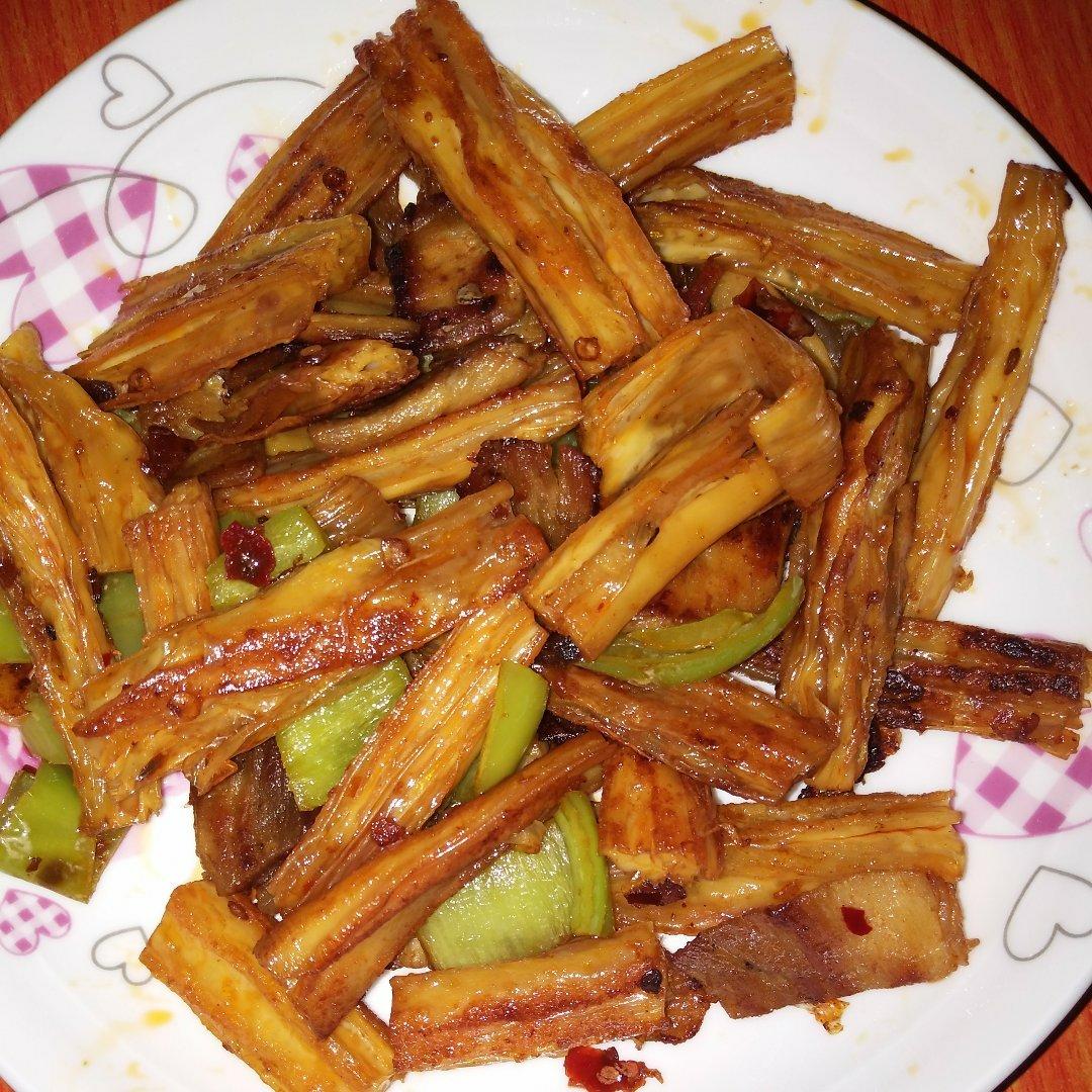 腐竹炒肉