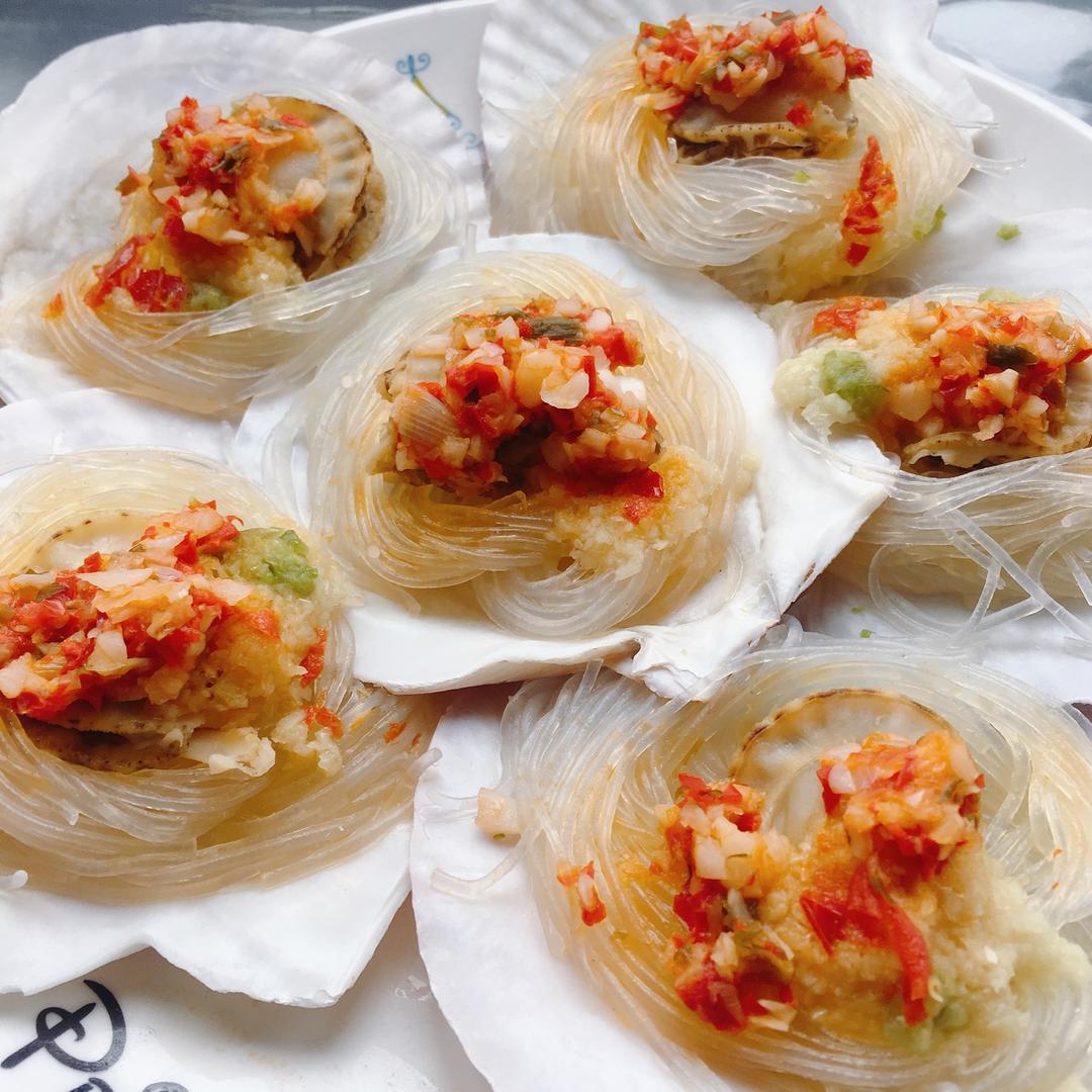 蒜蓉粉丝蒸扇贝