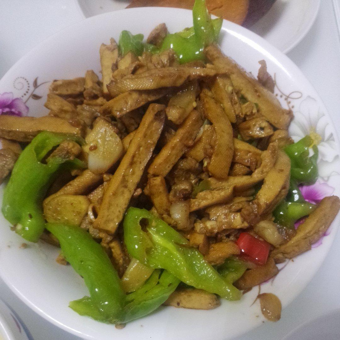 ✌🏻🙋🏻‍♀️家常菜香干炒肉丝