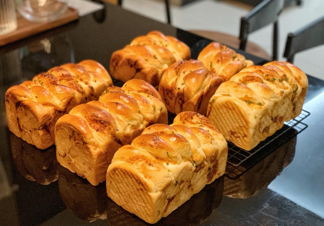 肉松香葱吐司（四种整形手法）