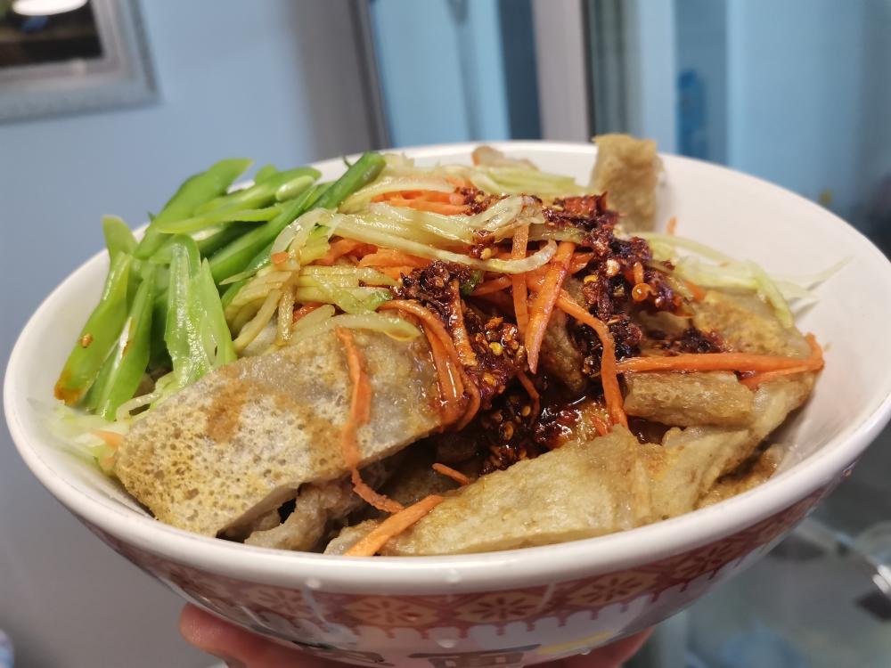 西北小吃"洋芋酿皮"原来如此简单/可拌可炒的做法