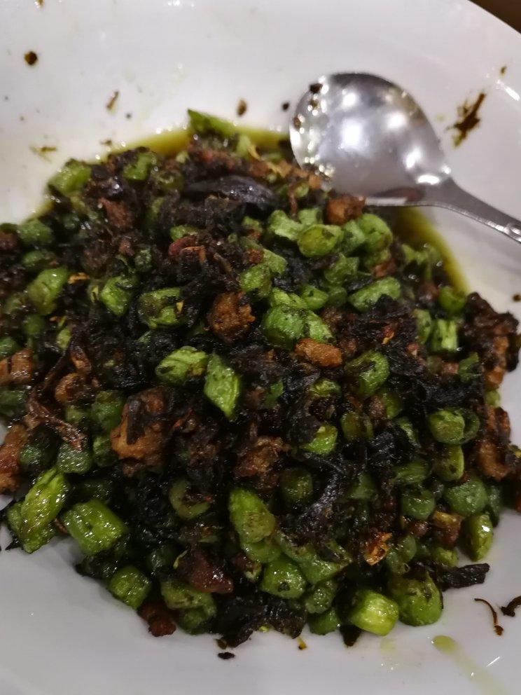 榄菜肉末四季豆