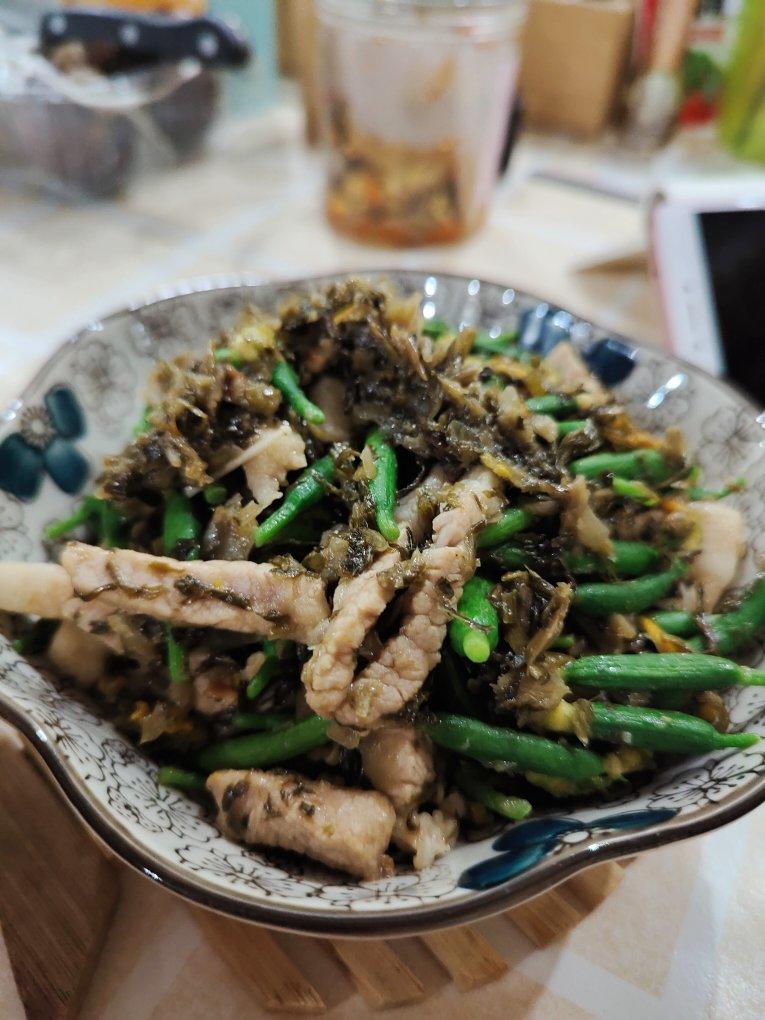 小黄瓜花炒瘦肉