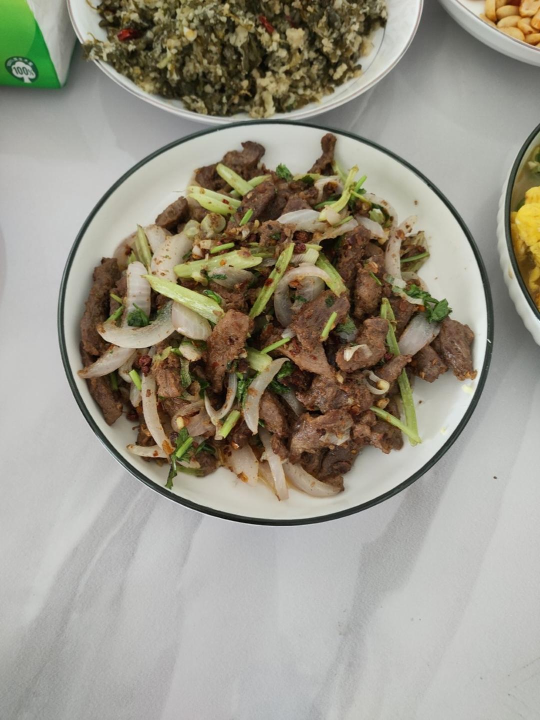 吃不到膻味的比烧烤更好吃的孜然羊肉🐏