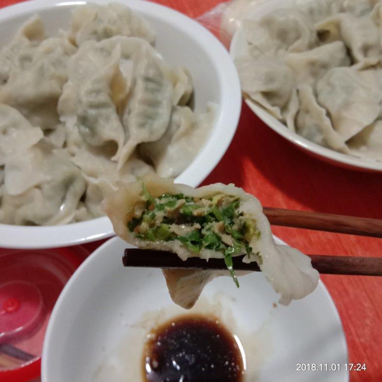 香菜猪肉饺子