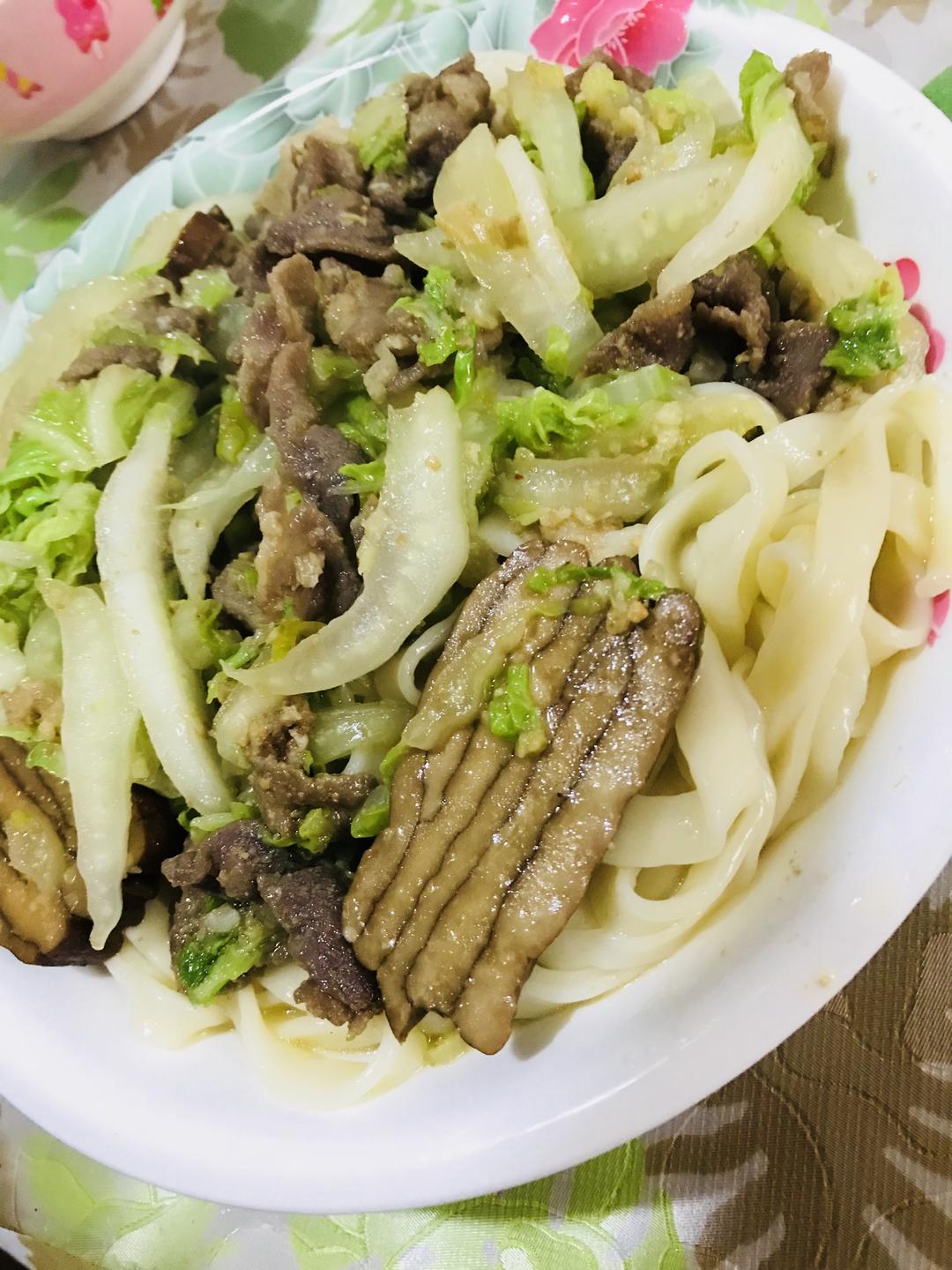 沙茶肥牛白菜捞面