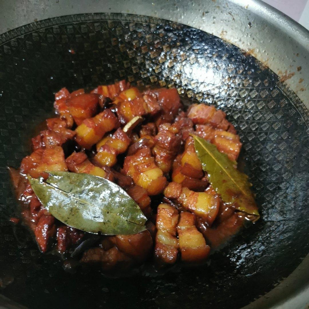 腐乳汁红烧肉-好吃不腻入口即化