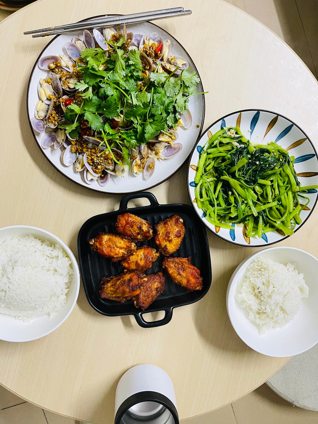 谁发明这个吃法❗天天吃也不腻的捞汁花甲❗❗