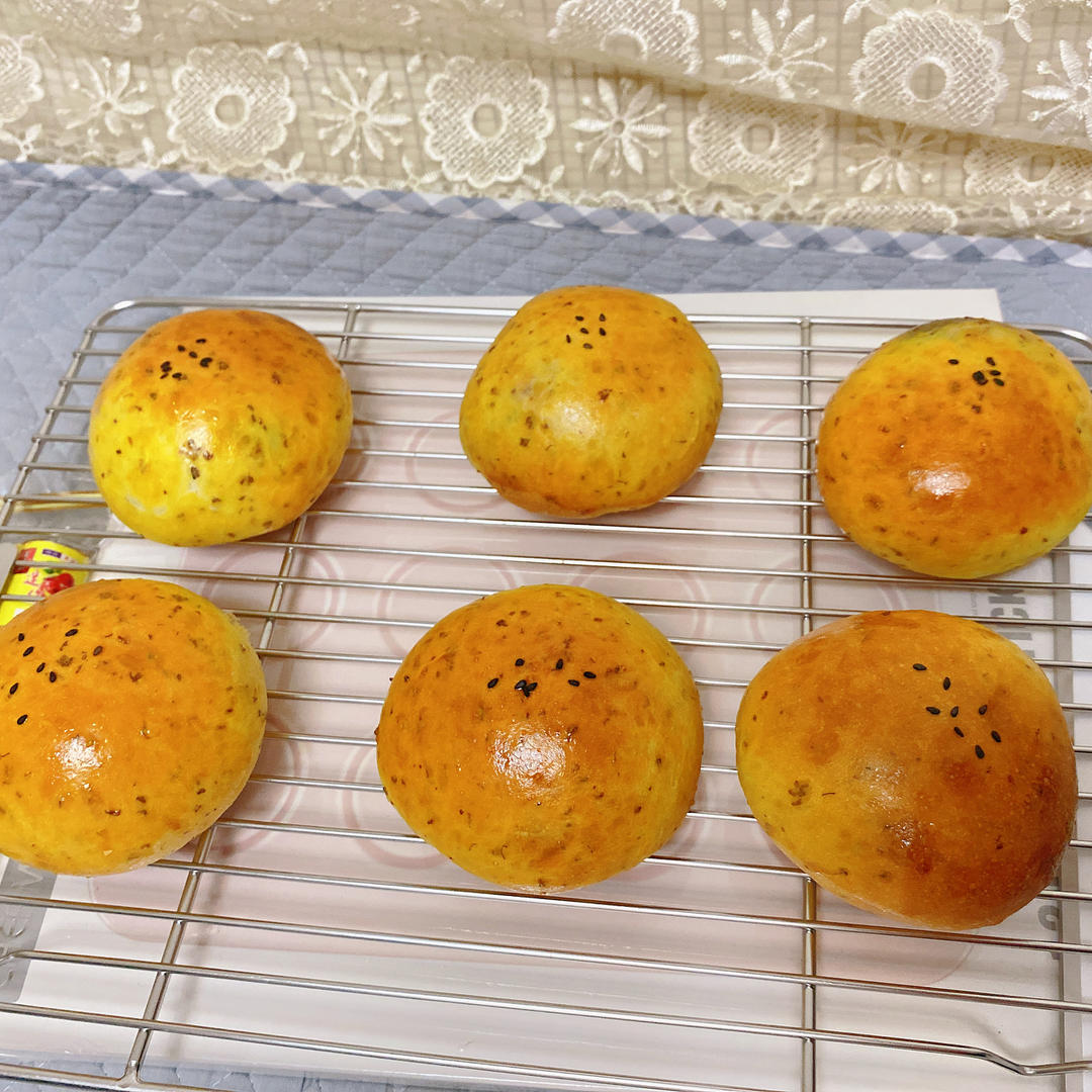 桂花麻薯红豆包