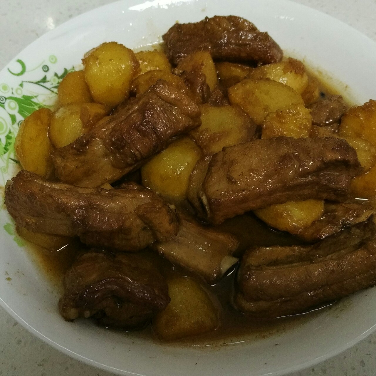川味土豆烧排骨
