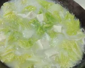 老豆腐炖白菜的做法 步骤5