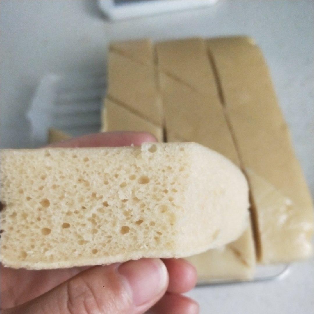 马拉糕，软糯弹韧，香甜细腻，和一般发糕不一样