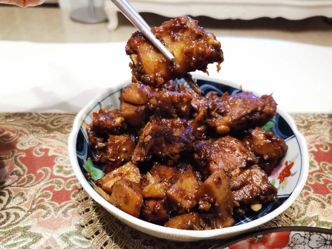 无敌美味荔浦芋头烧排骨