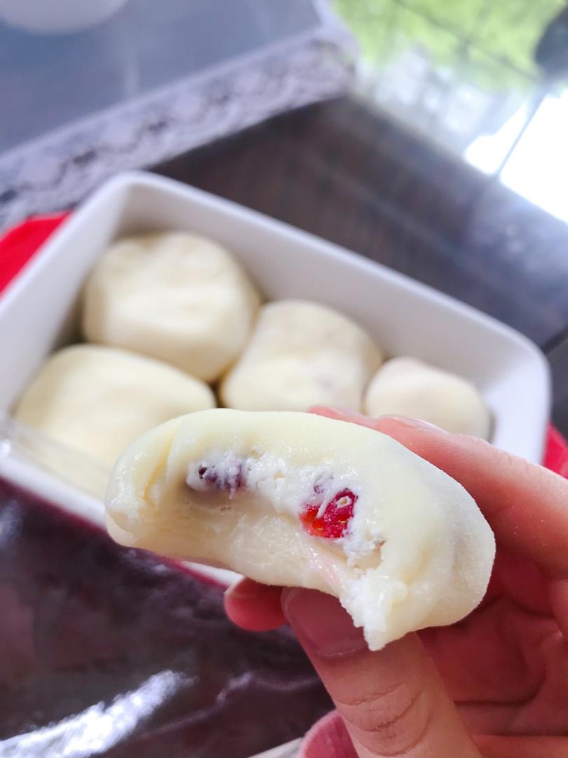 腹黑白胖子——奥利奥雪媚娘