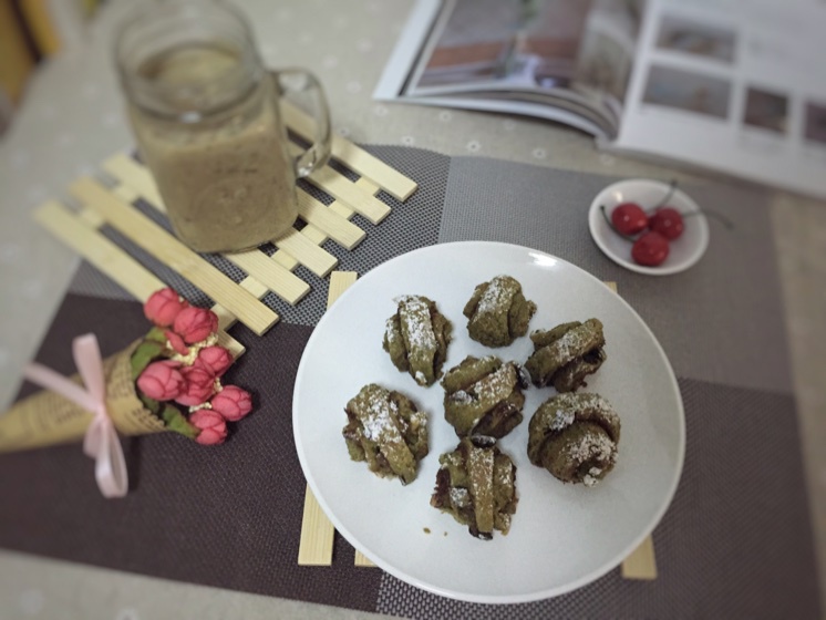 抹茶红小豆司康