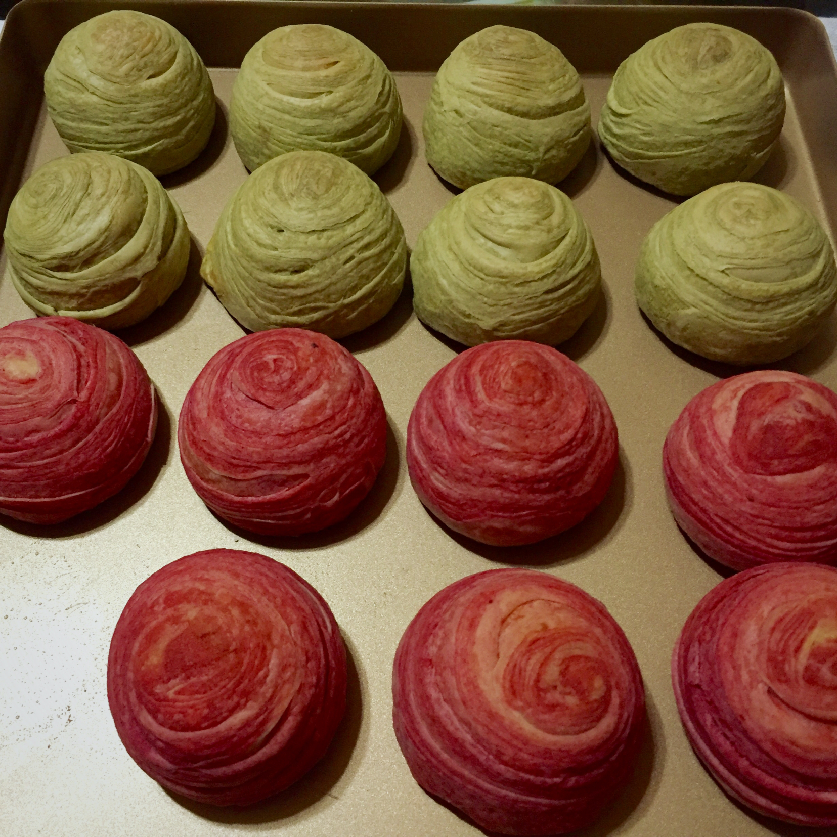 蛋黄酥~紫薯、抹茶、原味~花好月圆，中秋快乐~内附一次做六色蛋黄酥方法~