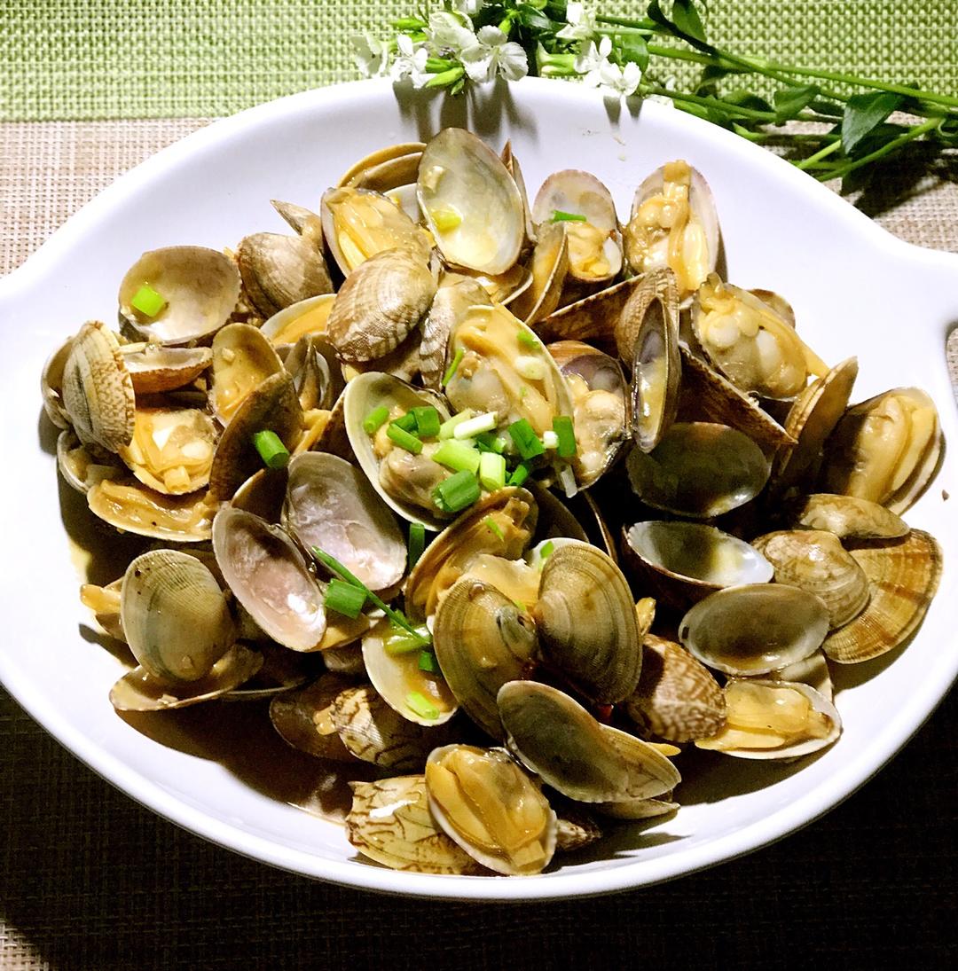 宥妍做的葱炒花蛤