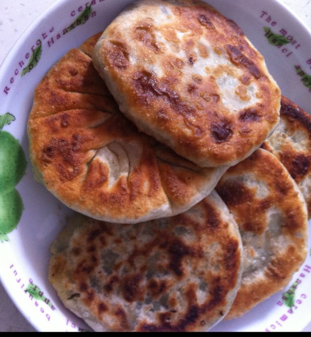 韭菜盒子 Chinese Leek and Egg Pasty