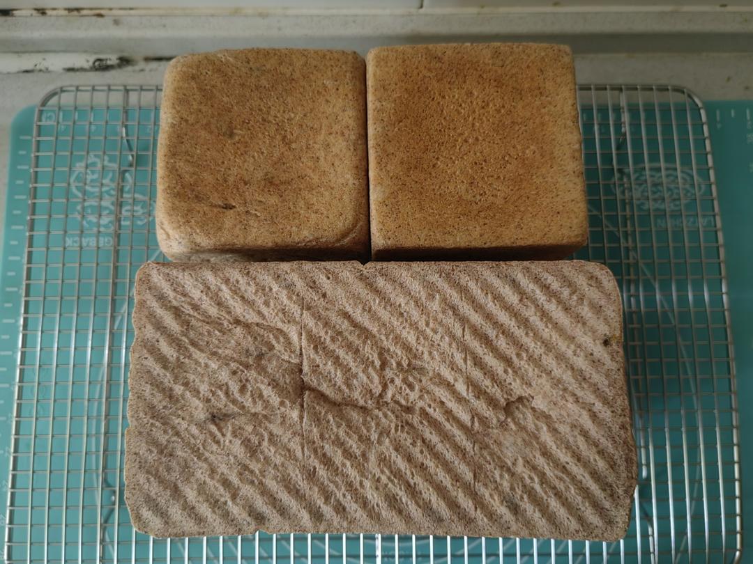 50%全麦吐司｜低糖低脂，吃起来不像是吃全麦的全麦吐司！