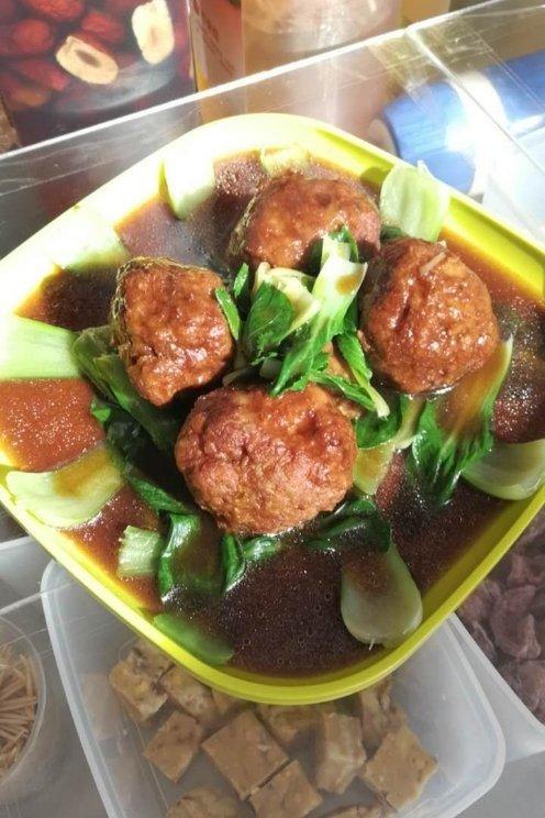 厨师长教你：“四喜丸子”的家常做法，味道非常赞